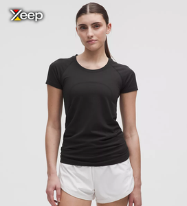 เสื้อยืดออกกำลังกายผู้หญิง XEEP แบบสบายๆ น้ำหนักเบา ทรงหลวม แขนสั้น ระบายอากาศดี คอวี ปักลายตัวอักษร ผ้าถัก - Product Image 1