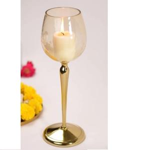 Portavelas de Té con Diseño Floral y Acabado Dorado, Estilo Único para Decoración de Bodas y Cenas - Product Image 2