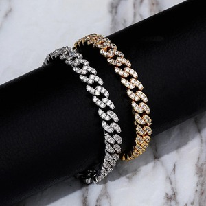 Collar de Cadena Cubana Chapado en Oro con Zirconias, Gargantilla de Eslabones con Zirconias, Joyería Hip Hop Unisex para Uso Diario - Product Image 1
