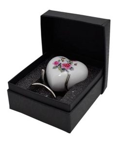 Sophisticated <b>Aluminum</b> Heart Shape Funeral Keepsake Urn Memorial Ash <b>Container</b> Crafted With Elegant Fine Texture - Product Image 4