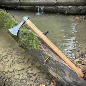 Hache viking haut de gamme en acier au carbone forgé à la main avec manche en bois de frêne, cadeau de mariage ou d'anniversaire pour lui, pour usage industriel ou DIY - Product Image 6