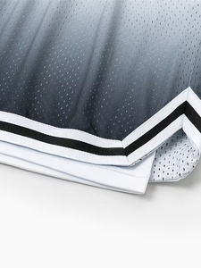 Pantalones Cortos de Malla Personalizados de Fábrica, Secado Rápido, Cintura Elástica con Cordón, Estilo Deportivo, Impresión por Sublimación de Blanco a Negro - Product Image 5