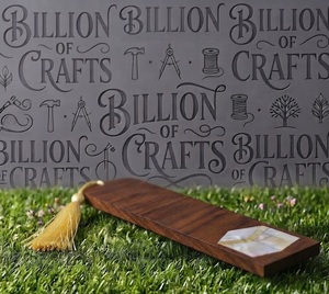 Marque-page en bois personnalisé avec pompon, motif dessin animé, découpé au laser, logo gravé, cadeau promotionnel pour livres - Product Image 2