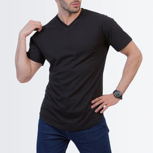 บริการ OEM เสื้อยืดคอกว้างชาย ตัดเย็บเสริมความแข็งแรง ผ้าฝ้าย 100% สกรีนโลโก้ตามสั่ง ทรงหลวม สวมใส่สบาย เสื้อยืดคอกว้างชาย - Product Image 5