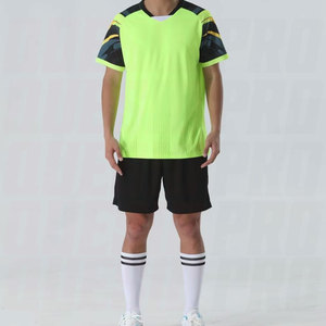 Ensemble d'uniformes de football haut de gamme pour hommes, kit complet d'équipe, maillot et short de football respirants à séchage rapide, ensemble d'entraînement - Product Image 4