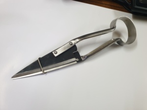 Tijeras de Acero Inoxidable de Alta Calidad para el Cuidado de Pezuñas de Ovejas, con Mango de Color Personalizado, para Recortar Pezuñas y Eliminar Putrefacciones, de Uso Pesado - Product Image 3