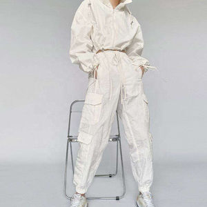 Conjunto de Chaqueta Cortavientos de Lujo para Mujer a Precio de Fábrica, Traje Deportivo de 2 Piezas Personalizado con Color Elegante, Conjunto de Chaqueta Cortavientos de 2 Piezas - Product Image 3