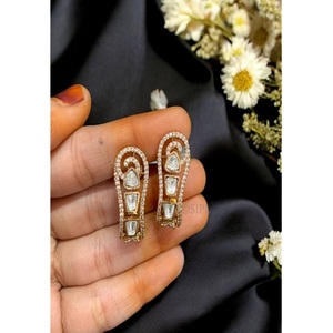 Encantadores Pendientes de Botón de Moissanita con Aspecto de Piedra, Chapados en Oro de Latón de Primera Calidad, para Mujeres y Niñas, para Usar en Bodas - Product Image 2
