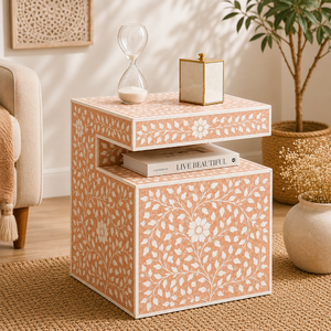 Table de chevet bohème en résine avec incrustation d'os et étagère, table d'appoint luxueuse au design floral, table d'appoint de designer, meuble d'appoint haut de gamme - Product Image 1