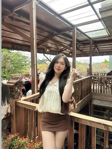 เสื้อแขนพองสไตล์เกาหลีพร้อมชุดกระโปรงทรงเอสำหรับสวมใส่ทุกวัน - Product Image 4