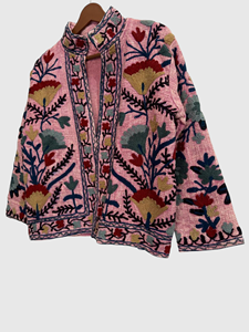 Veste en laine florale brodée à la main avec col montant, manches longues, coupe ample, grande taille, vêtements d'hiver pour femmes adultes - Product Image 3