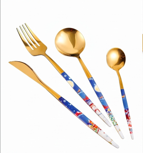 Ensemble de 4 couverts en acier inoxydable, plaqué or, manche design en métal, idéal pour la cuisine, la table, la salle à manger, l'usage domestique - Product Image 1