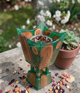 Modern Clear Resin Redwood Inlay Religious Eco-Friendly Oud Burner Arabic Bakhoor Indian <b>Incense</b> Handcrafted Luxury <b>Incense</b> - Product Image 6