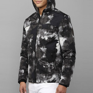 เสื้อแจ็คเก็ตบุใยสังเคราะห์สำหรับผู้ชายแบบมีฮู้ดลายพรางกันน้ำ ปิดด้วยซิป สไตล์สปอร์ต บุด้วยใยโพลีเอสเตอร์ - Product Image 3