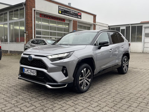 Toyota RAV4 2.5L Hybride Rechargeable 4x4 Style 2024 – SUV AWD Économe en Carburant - Product Image 1