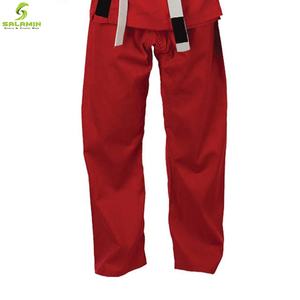 Uniformes de karaté approuvés par la WKF du fabricant OEM Combinaisons de karaté de judo pour l'entraînement des arts martiaux - Product Image 3
