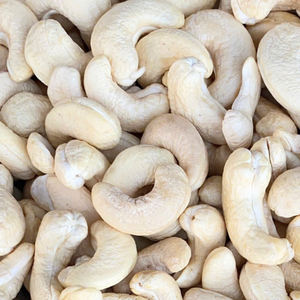 Fabrication de noix de cajou brutes WW180, WW240, WW320, noix de cajou LP 1 kg, vente en gros de noix de cajou exportées vers l'Asie, l'UE, le Moyen-Orient - Product Image 1