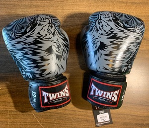 Nouveaux gants de boxe design noir et gris à imprimé tigre en cuir avec fermeture Velcro respirants pour l'entraînement aux arts martiaux, unisexe adulte - Product Image 2