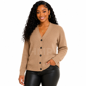 Suéter de Punto Bordado con Colores Personalizados de la Hermandad Femenina HMR, Mangas Largas, Elegante Top con Botones al Frente - Product Image 1