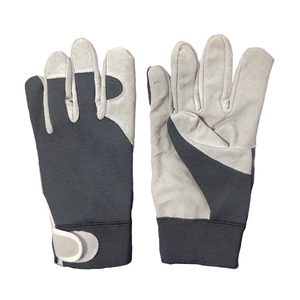 Guantes de golf usados para mano derecha e izquierda de diferentes tallas, calidad premium, transpirables, de material suave, con logo y color personalizados. - Product Image 6