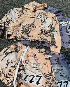 Ensemble personnalisé veste zippée et short, survêtement vintage délavé à l'acide avec fermeture éclair, ensemble sweat à capuche zippé et short de jogging orné de strass et imprimé DTG - Product Image 5