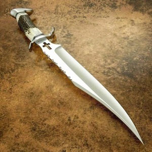 Couteau Bowie personnalisé fait main en acier inoxydable à pointe traînante et bord biseauté, lame fixe pour la chasse et la survie en extérieur, manche en bois de cerf - Product Image 6
