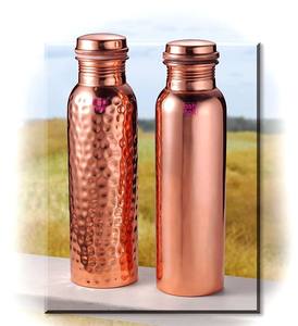 Botella de Agua de Cobre, Importación al por Mayor, Artículos de Hidratación para Compradores Globales, Distribuidores Minoristas y Propietarios de Marcas - Product Image 1