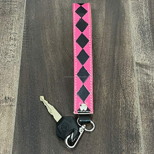 Porte-clés en cuir véritable à carreaux, fait main, avec fermoir métallique, durable et de haute qualité, collection 2026, vente chaude - Product Image 4