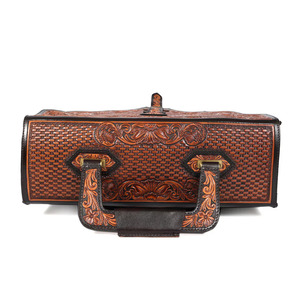 Maletín de Cuero Genuino Hecho a Mano – Bolso Mensajero Vintage con Grabado Floral Estilo Western para Hombre - Product Image 3