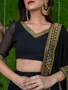 Black Chiffon Ball Gown V-Neck Sleeveless A-Line Floor-Length <b>Sequin</b> Zari Embroidery <b>Party</b> Wear for Women - Product Image 6