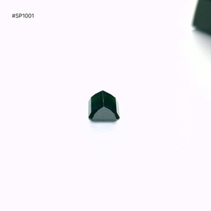 พลอยทัวร์มาลีนสีเขียวเข้มทรงแปดเหลี่ยม น้ำหนัก 4.27 กะรัต เกรด 3A คุณภาพดี ใสสวยงาม ดูเป็นธรรมชาติ เหมาะสำหรับใช้ในงานออกแบบเครื่องประดับ - Product Image 4