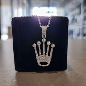 จี้มงกุฎกษัตริย์แบบปรับแต่งได้ ประดับเพชรโมอิสซาไนต์ทรงกลม เงินแท้ 925 เครื่องประดับอัญมณีชั้นดี ของขวัญ - Product Image 1