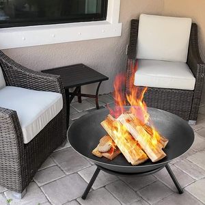 Brasero moderne en acier pour extérieur, foyer à bois autoportant avec revêtement en poudre - Product Image 4