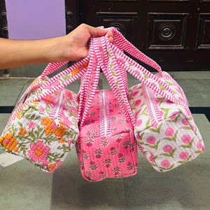 Mini <b>Duffle</b> <b>Bag</b> Handmade Quilted Cotton Floral Print Travel <b>Bag</b> <b>Women</b> <b>Small</b> Size Portable Casual Zipper Closure - Product Image 6