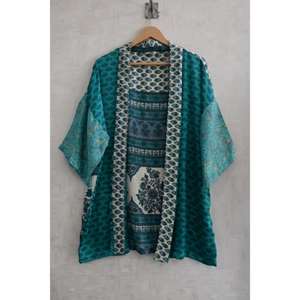 Kimono de Seda Hecho a Mano para Mujer, Bata Corta Estampada, Bata de Novia para Boda, Ropa de Dormir de Lujo - Product Image 1