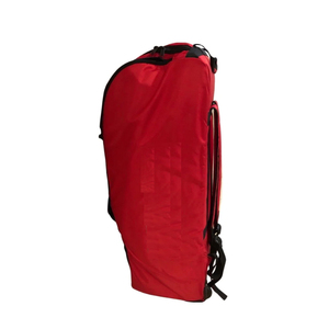 Sac à dos de sport en nylon rouge avec poche zippée et poignée de transport - Product Image 2