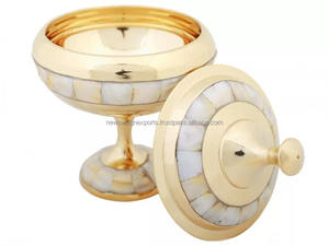 Brûle-encens orthodoxe en laiton et calice en nacre - Product Image 5