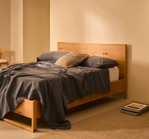 Base de Cama Minimalista de Madera de Teca Sólida con Acabado Natural, Cama Moderna con Plataforma, Estilo Escandinavo, Tamaño King, 3 Años de Garantía - Product Image 2