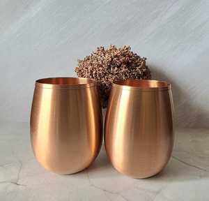 Mug à bière en cuivre pur, double paroi isolée, design minimaliste, impression personnalisée, vaisselle décorative pour la maison - Product Image 1