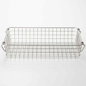 Panier de rangement rectangulaire en fil d'acier inoxydable avec poignées, organisateur moderne en métal pour comptoirs de cuisine - Product Image 2