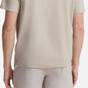 T-shirt slim pour homme, design confortable et ajusté, haute qualité, prix d'usine pour les acheteurs en gros, service OEM, conception à prix abordable - Product Image 6
