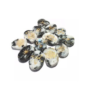 Karuna de haute qualité pierre de lune arc-en-ciel forme pierre de palmier 13 pièces ensemble karuna pierre précieuse en cristal de guérison naturelle ensemble Karuna en gros - Product Image 6