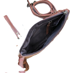 Bolso de Viaje Cruzado de Cuero Genuino Hecho a Mano, Estampados de Animales, Bolso de Piel de Vaca con Pelo, Diseño Bohemio Occidental Único - Product Image 2