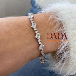 Pulsera de eslabones con esmeraldas de élite y diamantes cultivados en laboratorio para mujer, pulsera de tenis contemporánea, regalo de joyería fina - Product Image 1
