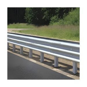 Barra de Protección de Seguridad para Carreteras de Acero Galvanizado de Tres Ondas para Protección Contra Colisiones en Carreteras - Product Image 1