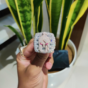 Anillo de Plata Bañado en Rodio con Diseño de Casco Espartano Iced Out, Moissanita Esmeralda, Estilo Hip Hop Bling, Joyería Masculina, Regalo - Product Image 5