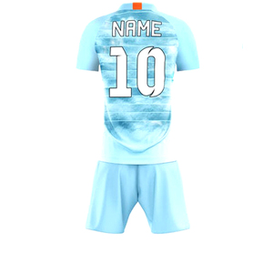Uniformes de football pour hommes hautement personnalisables, football pour jeunes avec impression de logo de club par sublimation, polyester vert pour adultes - Product Image 5