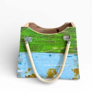 Macetas / Bolsas para Flores de Madera de Barco Reciclada, Color Original, para Decoración de Jardín, Hogar y Exteriores, Macetero Cekung de Ratán/Mendong Grande - Product Image 1