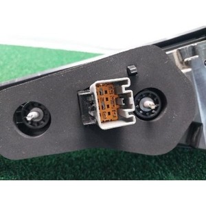 ไฟท้ายมือสอง ด้านขวา รุ่น HY3213404CF - Product Image 3