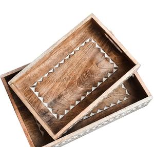 Juego de lujo de 2 bandejas rectangulares de madera de mango con incrustaciones blancas Bandejas de servicio elegantes para hoteles Restaurantes y uso doméstico en la cocina - Product Image 3